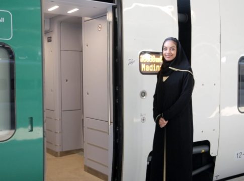 Una de las maquinistas del AVE de la Meca. Fuente: Agencias. Una de las maquinistas del AVE de la Meca. Fuente: Agencias.