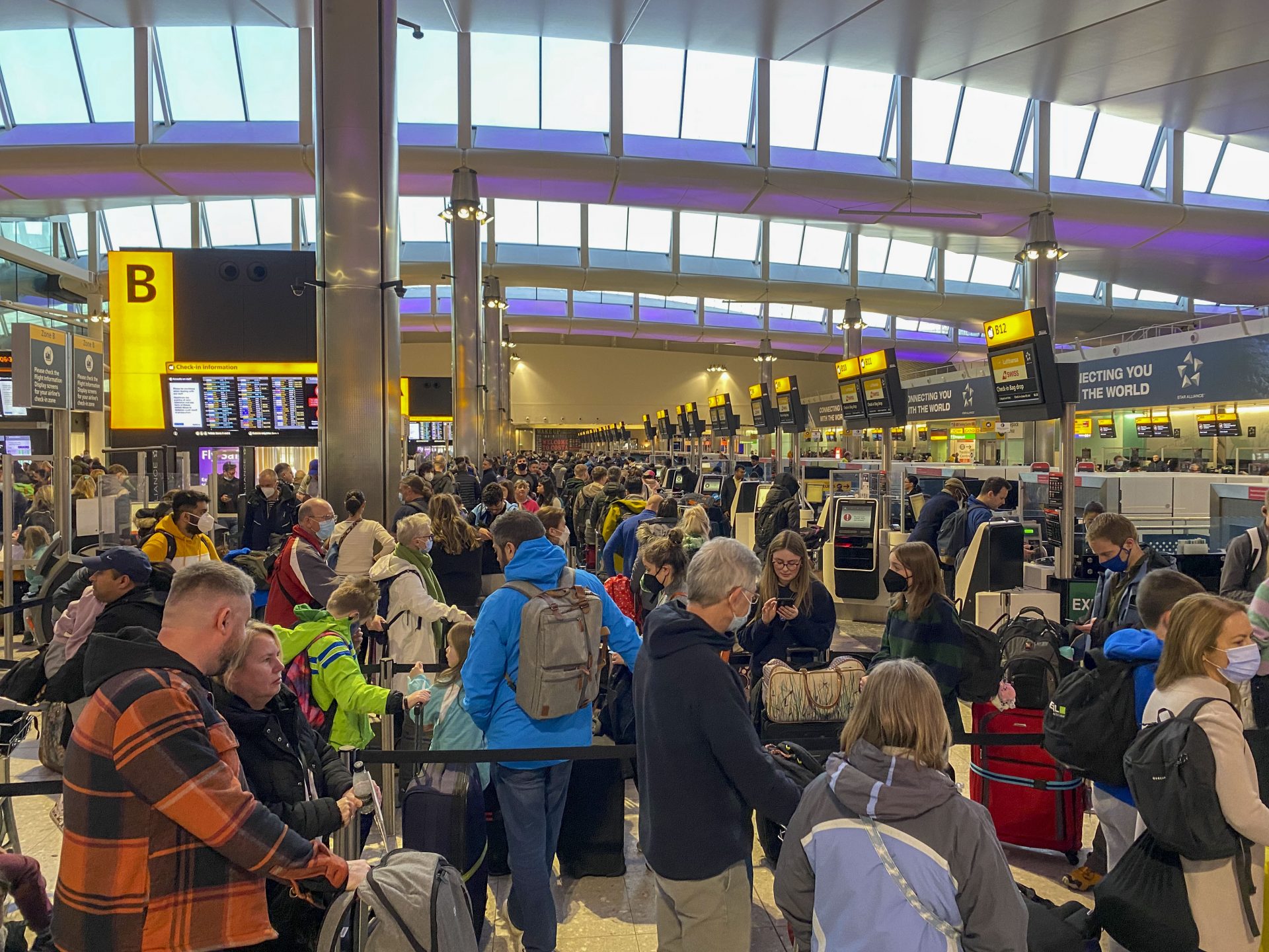 El pesimismo de Heathrow marca el rumbo de IAG y Ferrovial El pesimismo de Heathrow marca el rumbo de IAG y Ferrovial