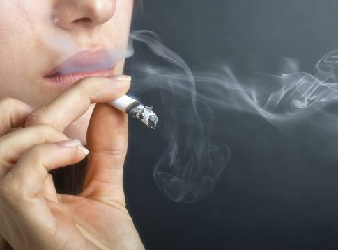 Marlboro, Camel o Winston los nuevos precios del tabaco para 2023 El cigarrillo de Marlboro, el más consumido en España