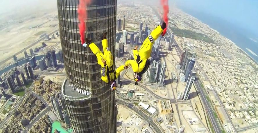 Paracaidismo Dubai Merca2.es