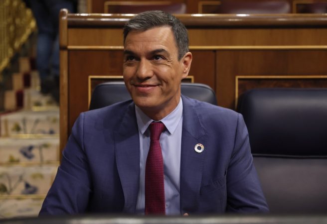 Pedro Sanchez Impuesto Banca Merca2.es