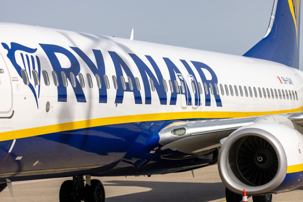 Ryanair reduce su beneficio un 18% en la primera mitad del año fiscal, alcanzando los 1.790 millones de euros