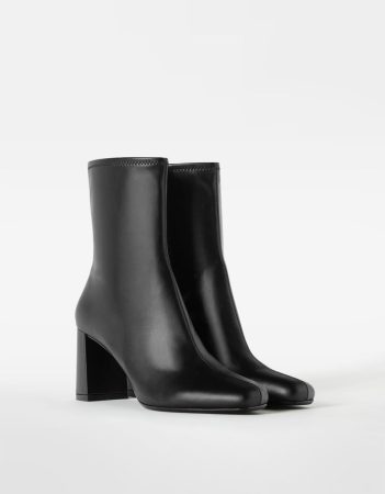 Con estas botas de Bershka todos tus pantalones te quedan mejor 8 Merca2.es bershka 6 Merca2.es