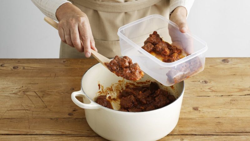 El truco para limpiar los tuppers de plástico y que queden como nuevos 49 Merca2.es tuppers