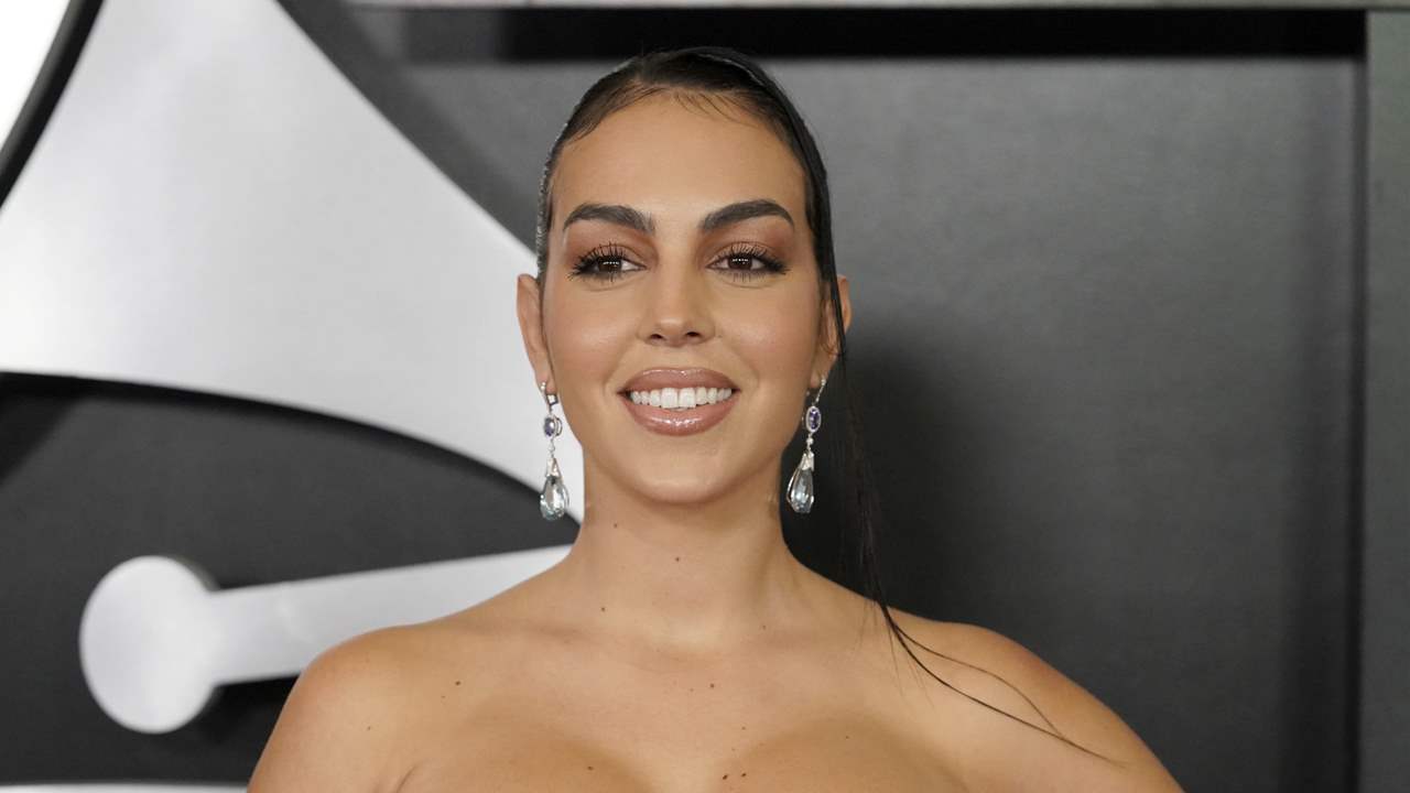 Georgina, pareja de Cristiano Ronaldo, la lía en la Universidad Autónoma de Madrid