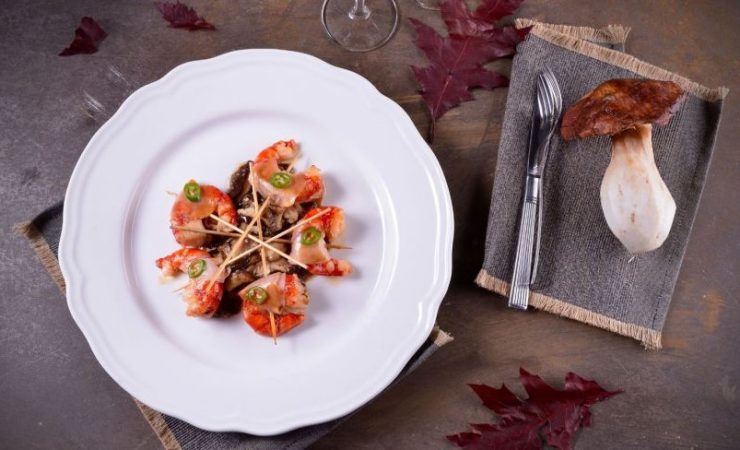 Entrantes de Navidad: Pinchos de carabineros con boletus