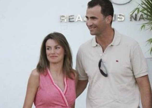 screenshot www.losreplicantes.com 2022.12.23 10 01 58 Merca2.es