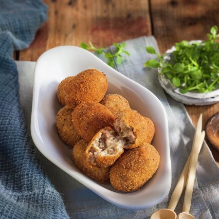 Hiciste cocido, con las sobras puedes hacer croquetas de cocido