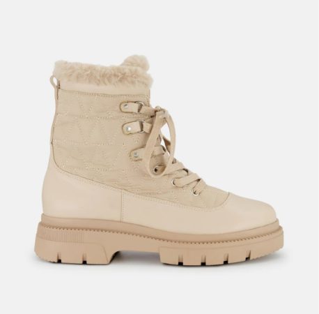 Botines de mujer en beige planos tipo montaña con forro interior de pelo