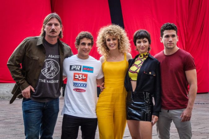 La decisión de Jaime Lorente que deja a sus fans en shock 35 Merca2.es Su éxito en ‘La Casa de Papel’