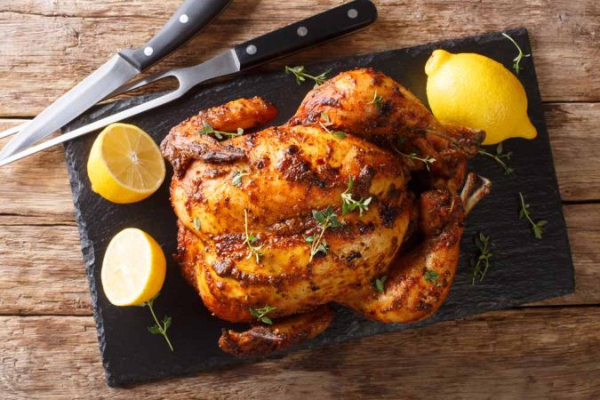 Pollo asado: la fruta secreta para darle un toque especial 33 Merca2.es El Pollo y sus bondades