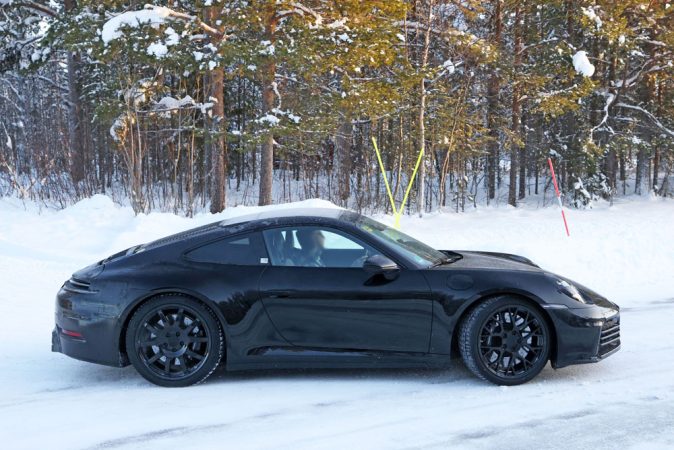 Las previsiones para la automovilística Porsche siguen sin soltar el freno de mano 2 Merca2.es Porsche-992.2-Coupe-7.jpg Fuente: Porsche