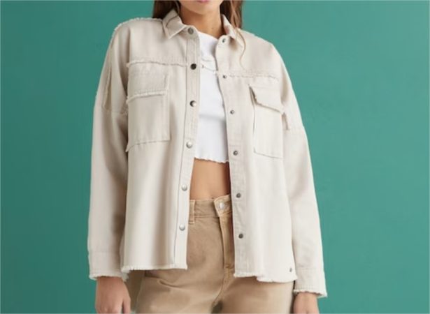 Sobrecamisa de mujer con flecos y bolsillos Merca2.es