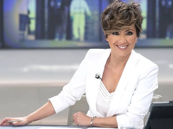 Telecinco y Sálvame van a por Sonsoles Ónega: estos son los motivos 40 Merca2.es Ya es medio día y ahora sonsoles, indirectas entre si