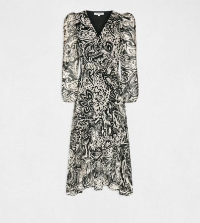 Diez vestidos de invierno de El Corte Inglés con el que serás la mejor vestida de la oficina 27 Merca2.es Vestido midi cruzado estampado paisley Merca2.es