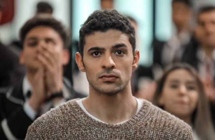 ¿Qué idea tuvo Süsen para evitar que Ömer no se vaya del colegio?