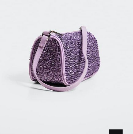 screenshot shop.mango .com 2023.01.30 18 16 53 Merca2.es