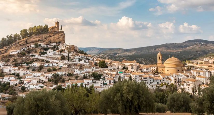 Estos son los 9 pueblos de España con unas vistas que parecen de cuento 60 Merca2.es screenshot www.escapadarural.com 2023.01.31 15 42 44 Merca2.es