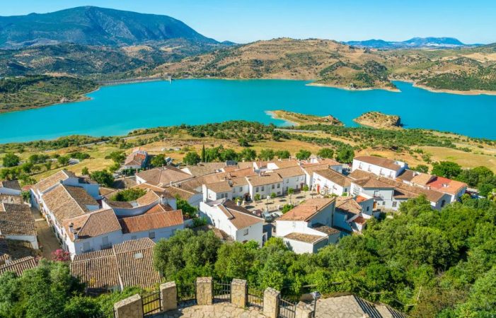 Estos son los 9 pueblos de España con unas vistas que parecen de cuento 65 Merca2.es screenshot www.escapadarural.com 2023.01.31 15 46 49 Merca2.es