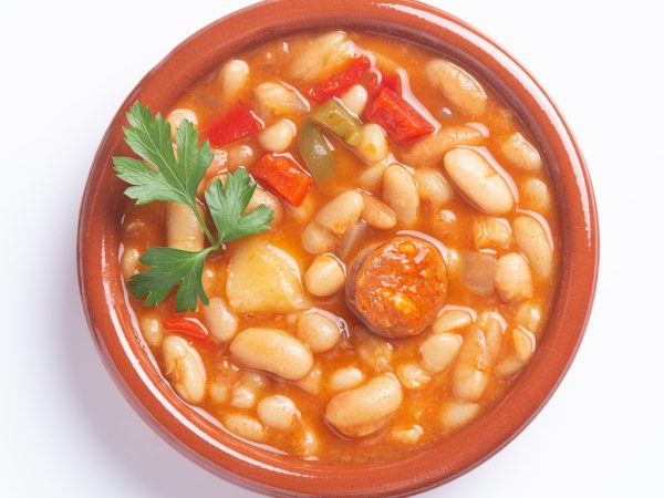 Ingredientes para 4 personas de alubias con chorizo