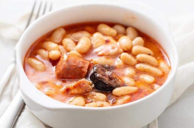 Paso a paso alubias con chorizo