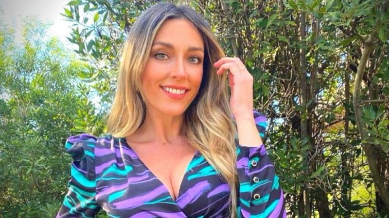 Anna Simón dice en las redes que ha dado un cambio físico total después de dejar la televisión