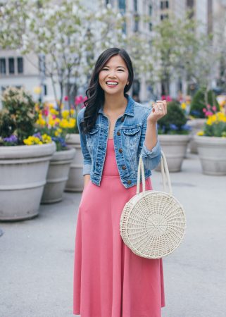 Cazadora vaquera con el vestido de Sfera