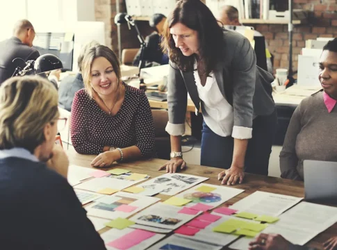 Estrategias de marketing-main Estrategias de marketing