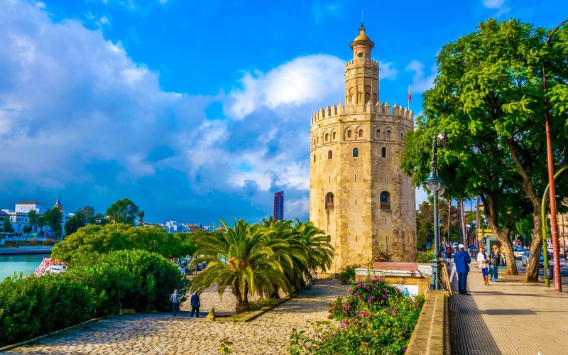 La leyenda de la Torre del Oro en Sevilla