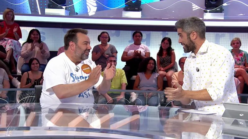 Roberto Leal y Rafa Almarcha en el plató de Pasapalabra