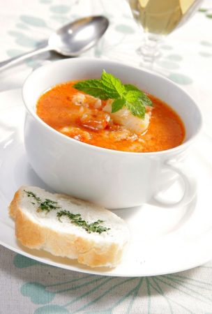 Sugerencia de presentación de la sopa al cuarto de hora