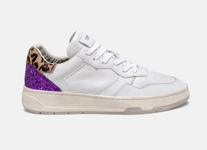 Zapatillas de mujer en blanco bajas tipo basket con talón estampado animal print y detalles de purpurina púrpura el corte ingles