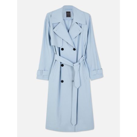 Gabardina con doble botonadura