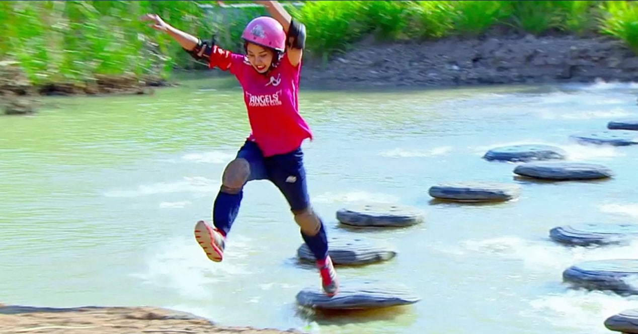 Prime Video se imbuye en la fiebre noventera con el ‘Humor amarillo’ de Broncano