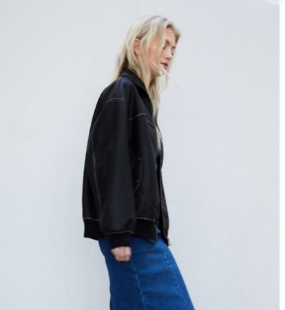 screenshot www.stradivarius.com 2023.02.22 14 03 11 Merca2.es