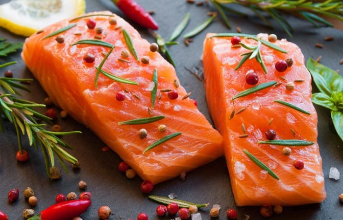 Come esto y pasarás una primavera sorteando las alergias 57 Merca2.es Con el salmón puedes hacer muchos platillos