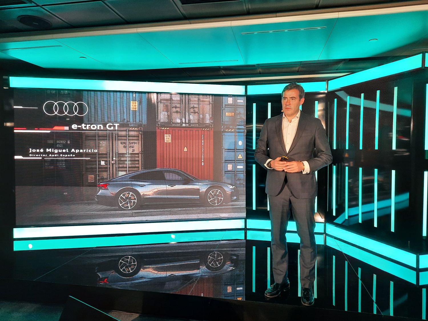 Audi respalda a Bruselas con los combustibles sintéticos y acelera su electrificación