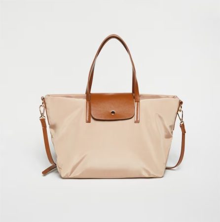 De 10€ a 25€: prendas 'a todo color' de El Corte Inglés para ir a la última sin apenas gastar 52 Merca2.es Bolso nylon solapa el corte ingles