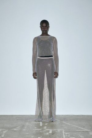 Camiseta y falda de red de Zara