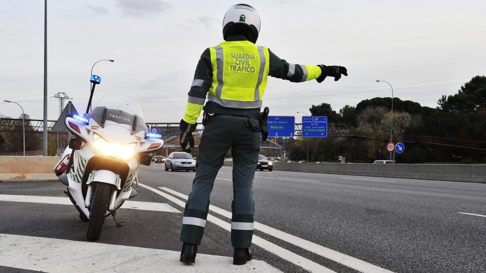 Ocultar la matrícula y otras multas de la DGT que no tienen pronto pago