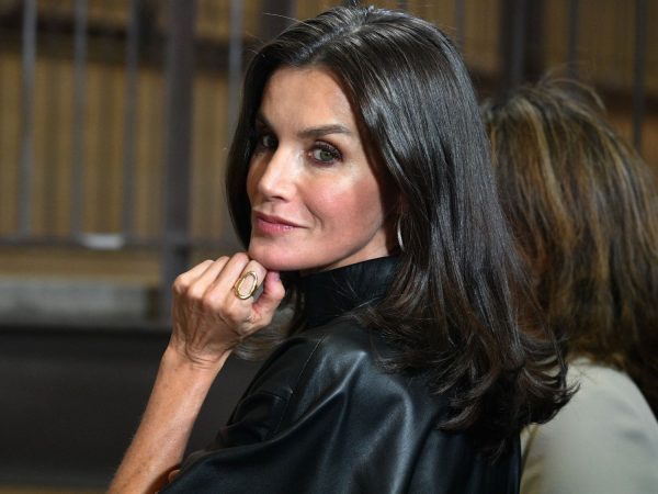 Dona Letizia gasta miles de euros en retoques esteticos Merca2.es