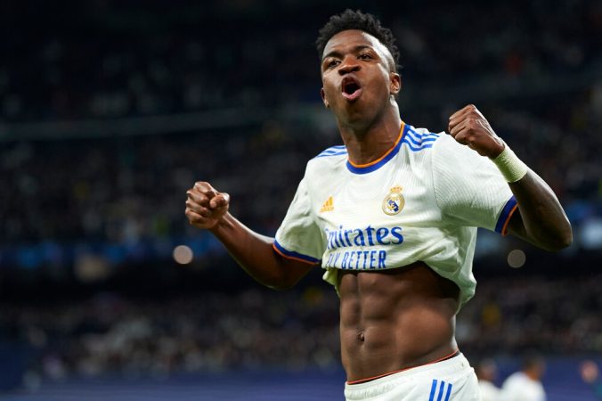 Pedrerol ante la espada y la pared