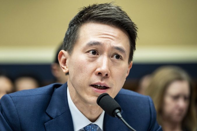 EuropaPress 5077402 23 march 2023 us washington tiktoks ceo shou chew speaks at hearing of the Merca2.es