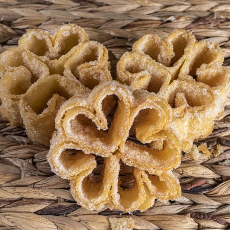 Receta de flores de Carnaval, un indispensable de estas fechas 49 Merca2.es Preguntas que siempre se hacen sobre las flores de Carnaval