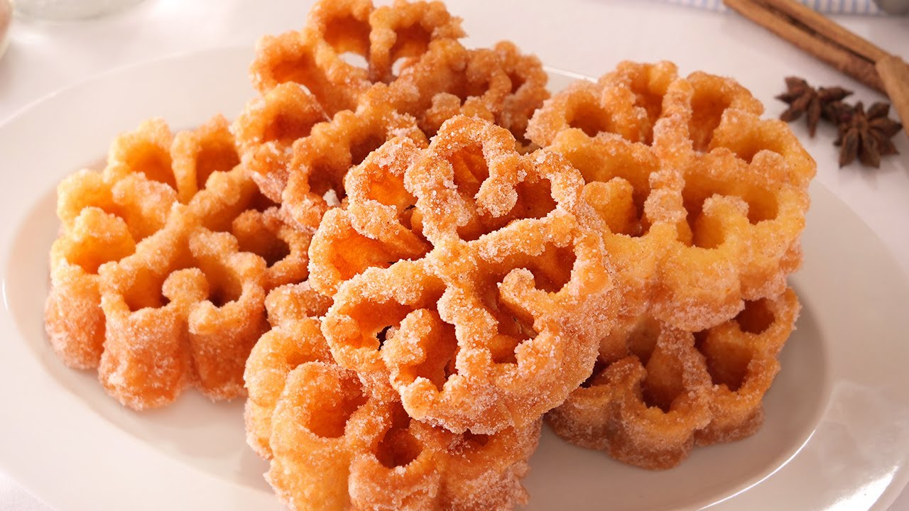 Receta de flores de Carnaval, un indispensable de estas fechas