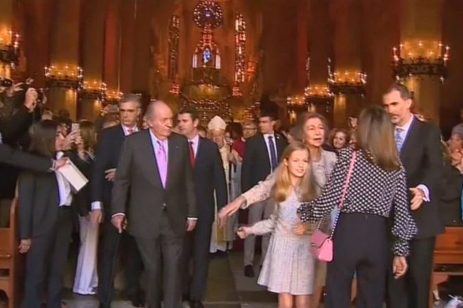 Imagen del desencuentro entre Sofía y Letizia