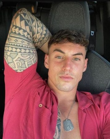 Rosario Cerdán como invitada al programa, habla bien de Álvaro boix