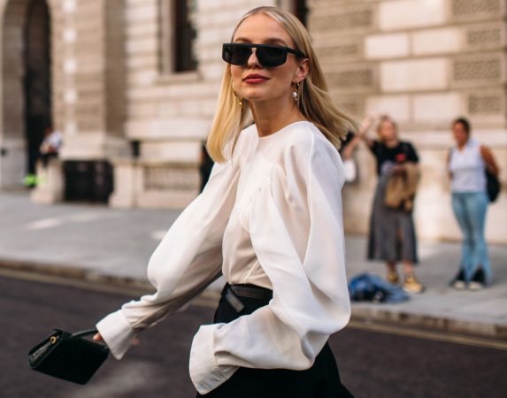 Las blusas fluidas marcan tendencia