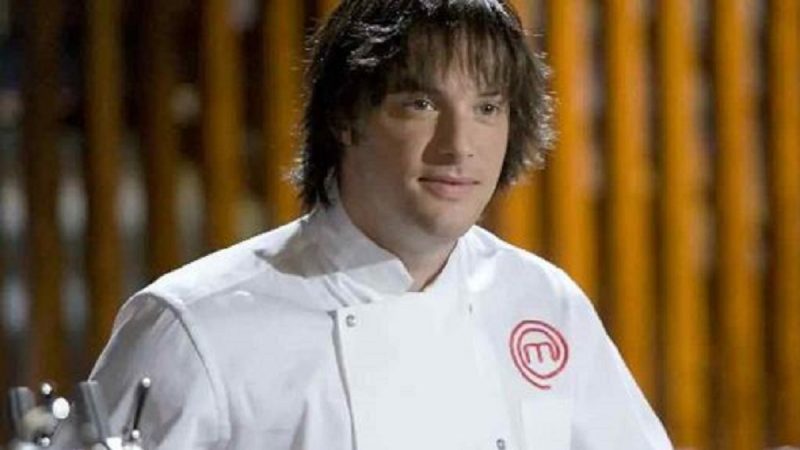 Masterchef: el increíble cambio físico de Jordi Cruz, en fotos 21 Merca2.es Los estilistas de Jordi Cruz en Masterchef saben cómo lucirlo