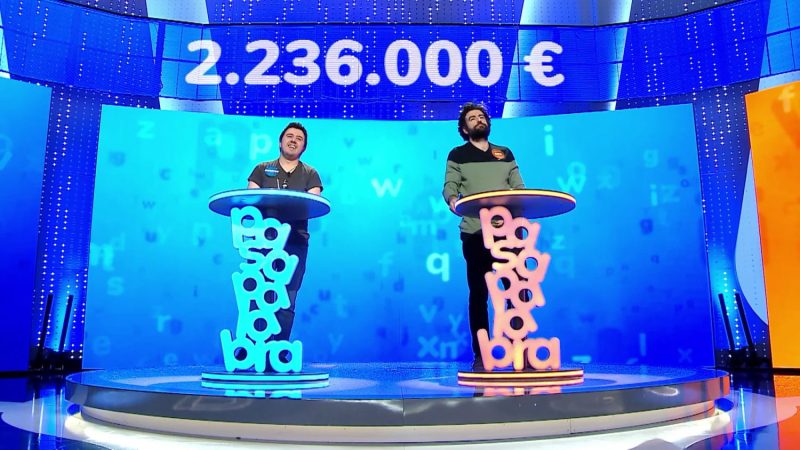 Orestes y Rafa compiten por el bote de Pasapalabra